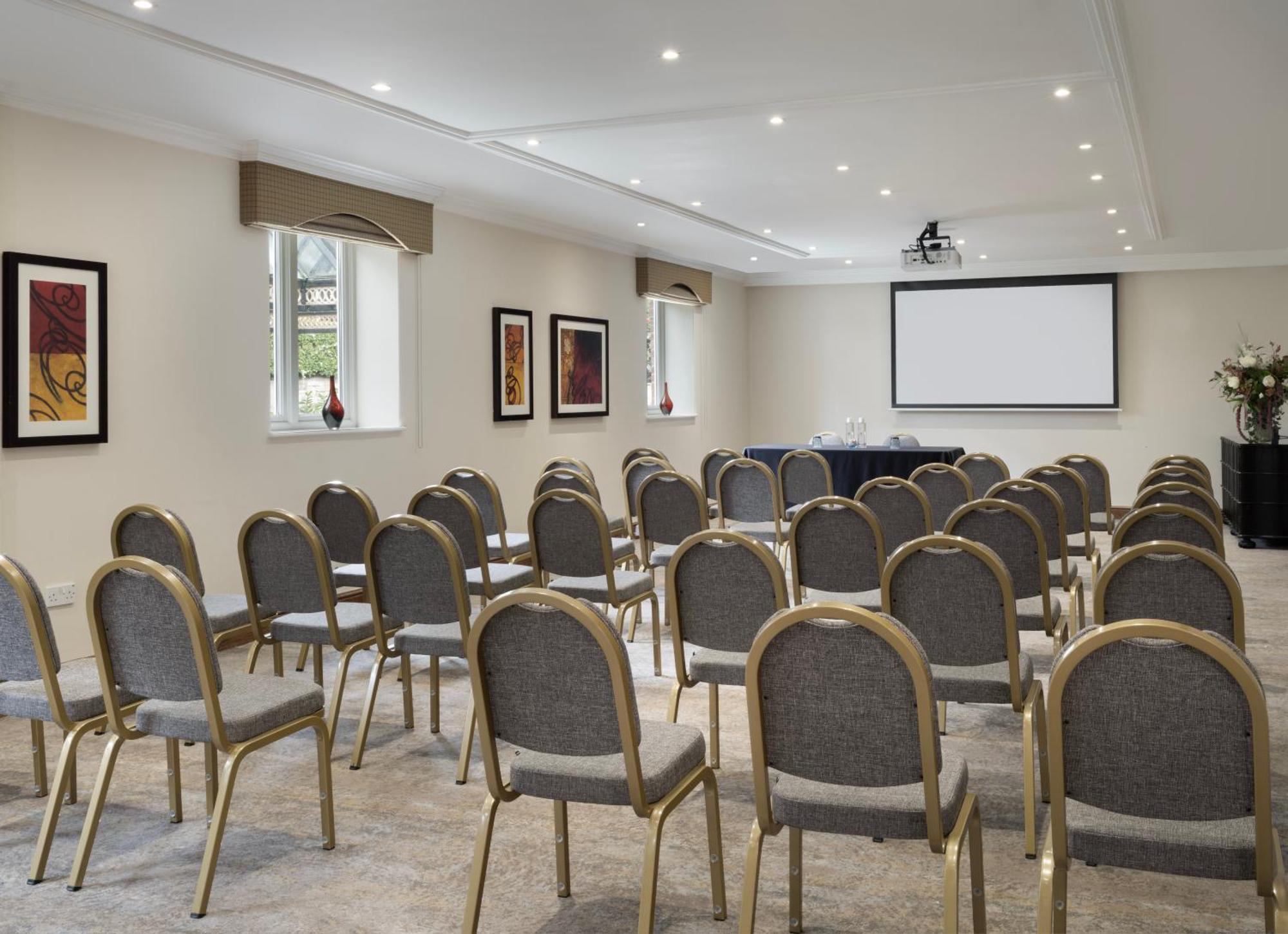 Delta Hotels By Marriott Worsley Park Country Club Exterior photo