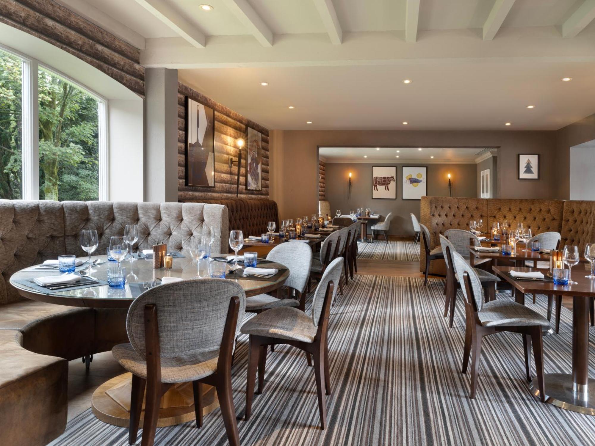Delta Hotels By Marriott Worsley Park Country Club Exterior photo