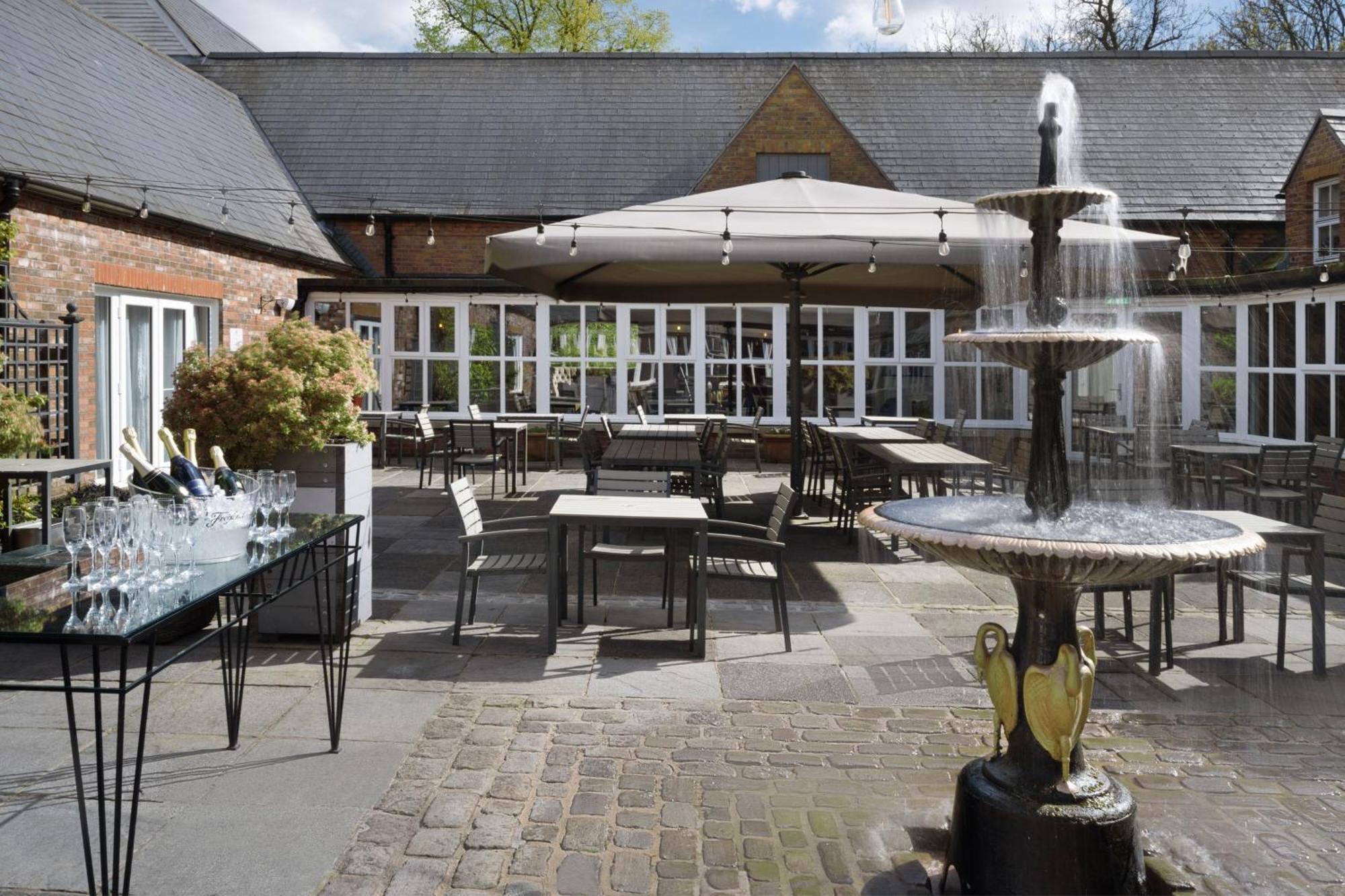 Delta Hotels By Marriott Worsley Park Country Club Exterior photo