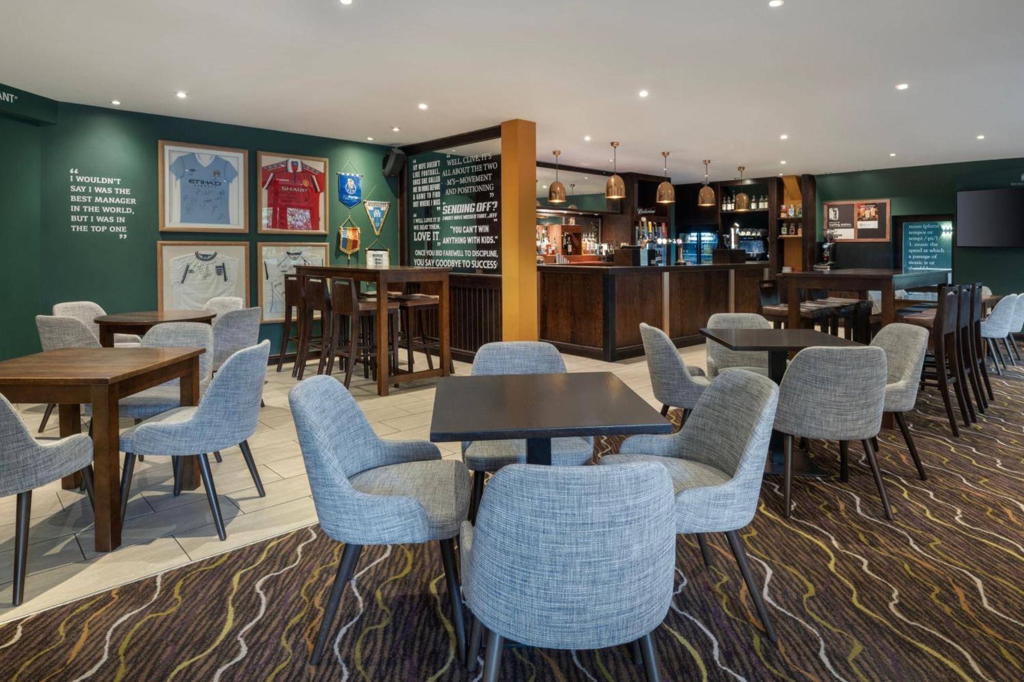 Delta Hotels By Marriott Worsley Park Country Club Exterior photo