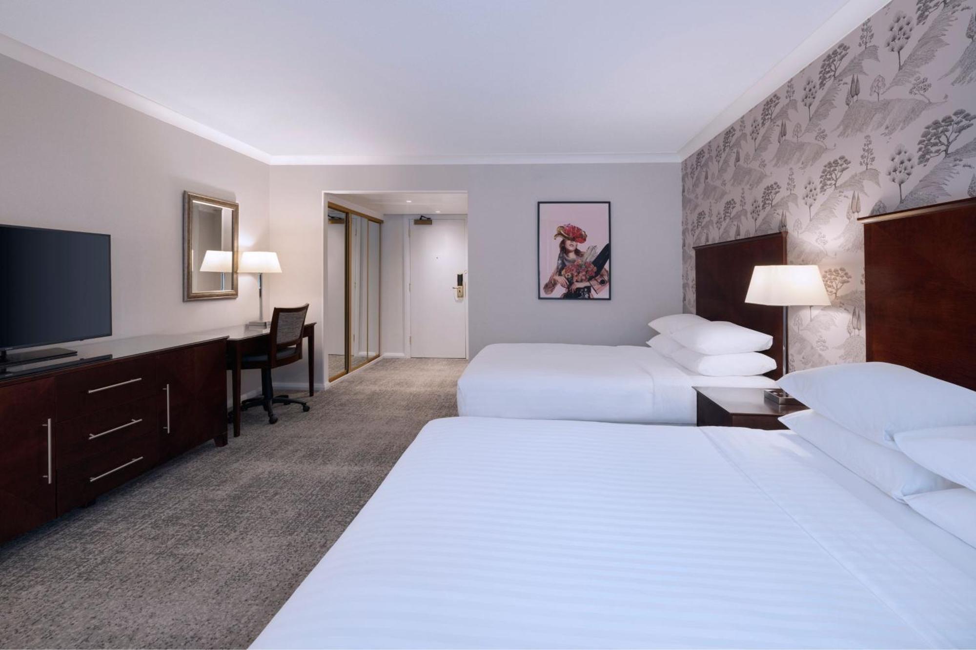 Delta Hotels By Marriott Worsley Park Country Club Exterior photo